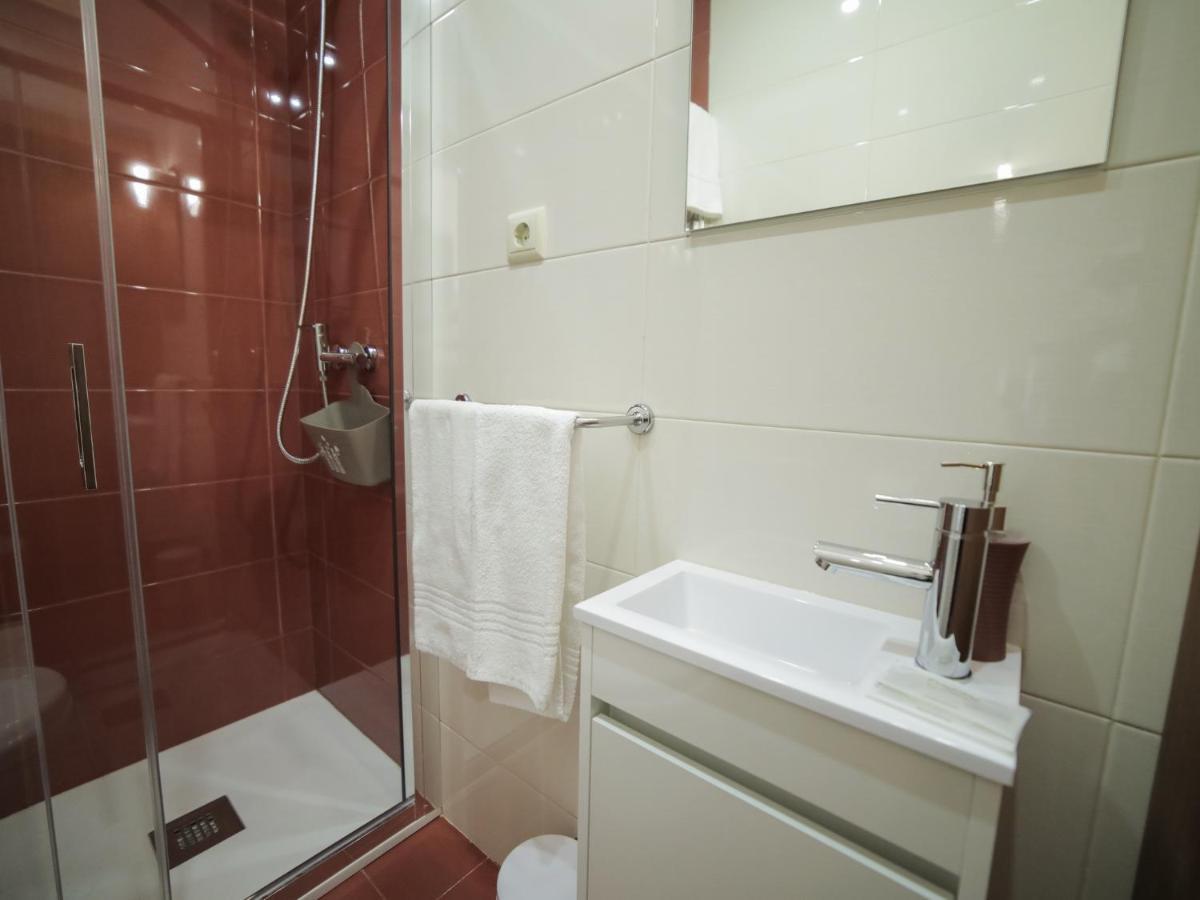 Апартаменты Oporto Guest Isac Garden W/ Parking Вила-Нова-ди-Гая Экстерьер фото